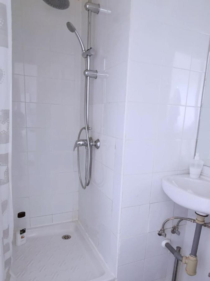 Apartamentos Barcelona 12 马德里 外观 照片