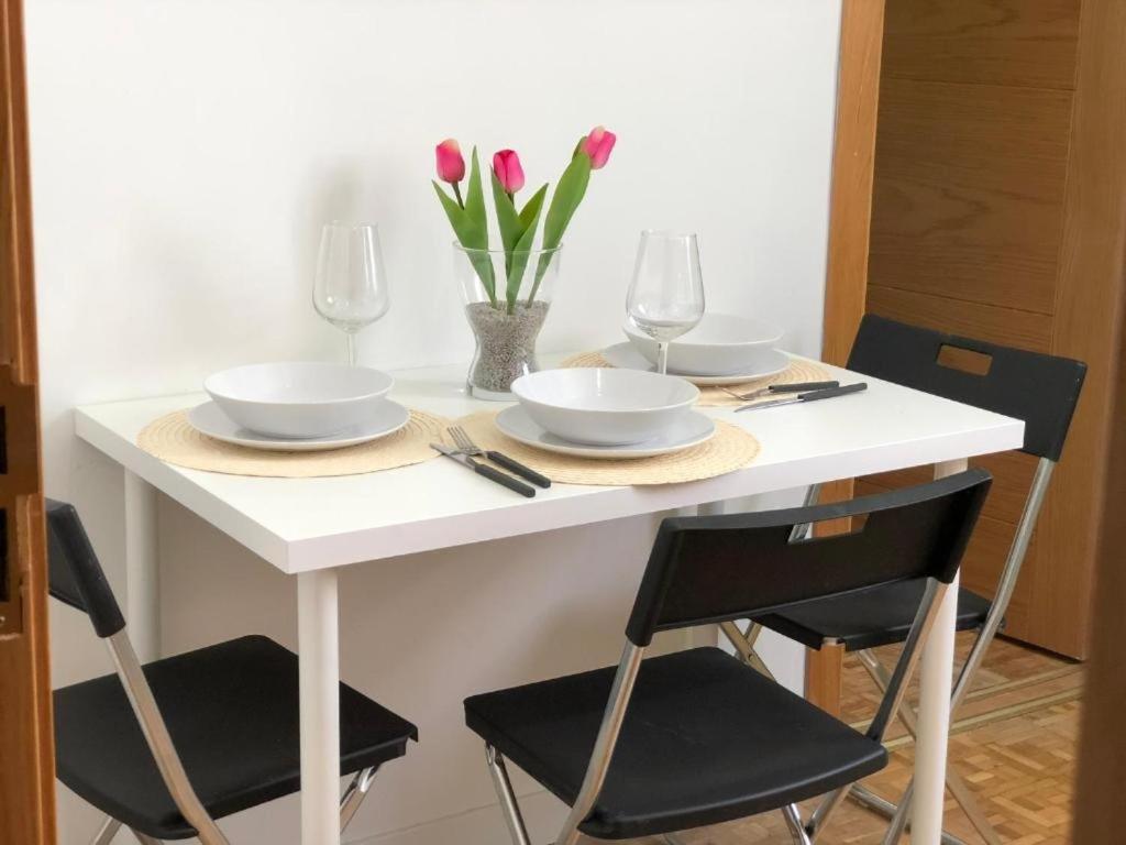 Apartamentos Barcelona 12 马德里 外观 照片